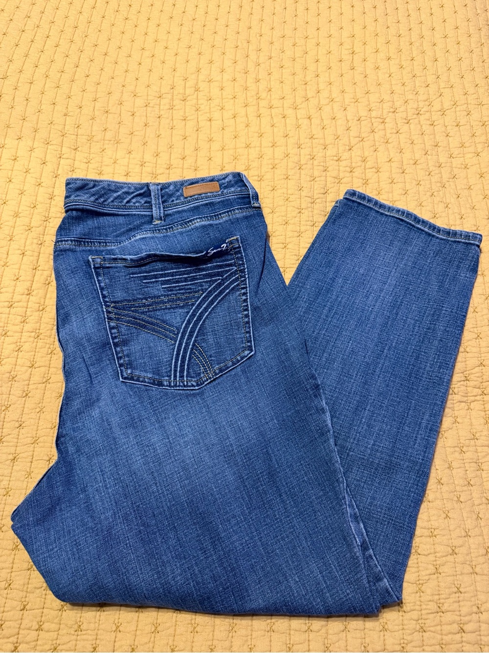 Seven7 Women's Denim Straight-Leg Jeans
